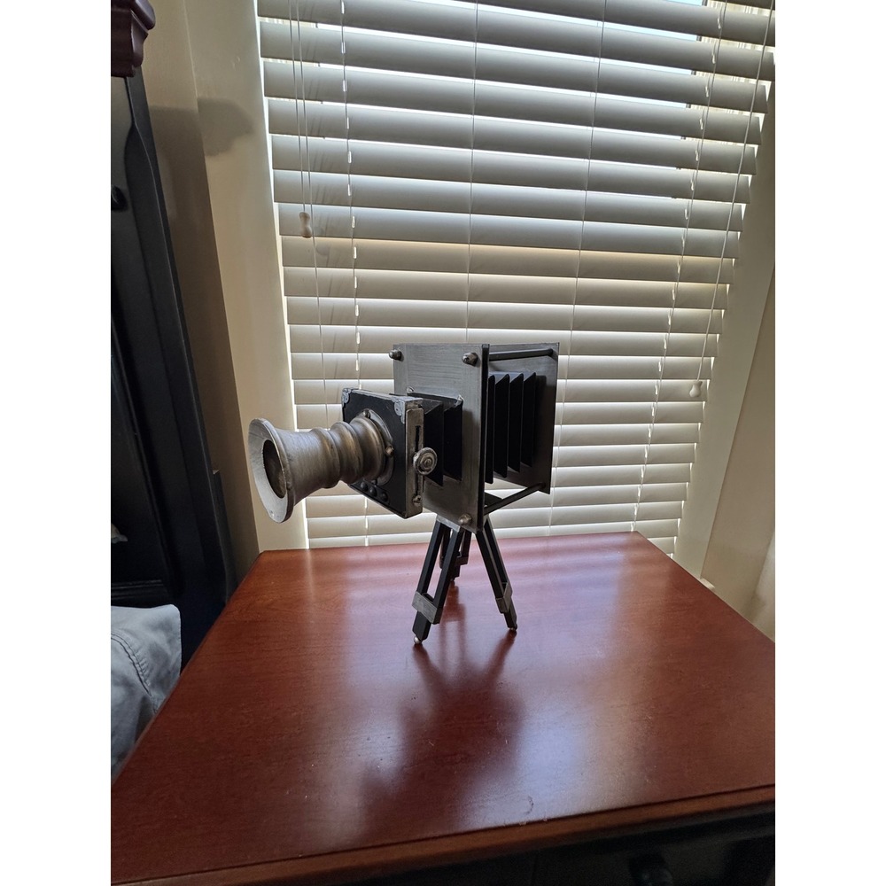 Vintage Style Decorative Camera Sculpture Industrial‎ Bellows Tripod Home Decor